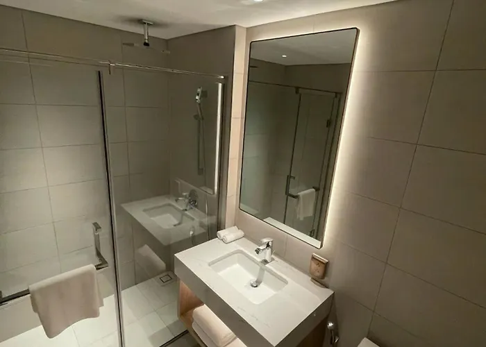 Căn hộ Căn Hộ 2pn View Biển Alacarte Hạ Long, Bể Bơi Vô Cực